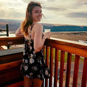 Meet your Posher, Ariel